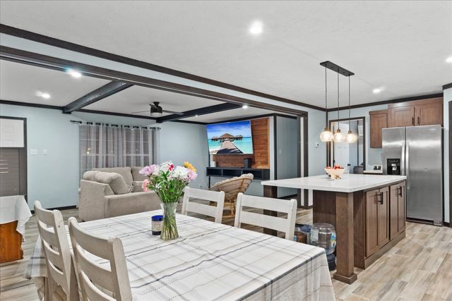 1416 S High St, Columbia, TN 38401