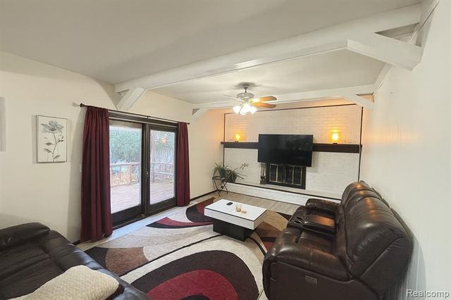 3674 Forge Drive, Troy, MI 48083