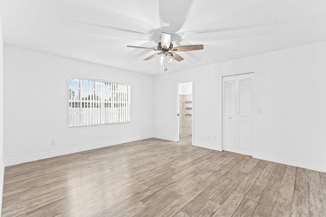 125 Raintree Trail, Jupiter, FL 33458