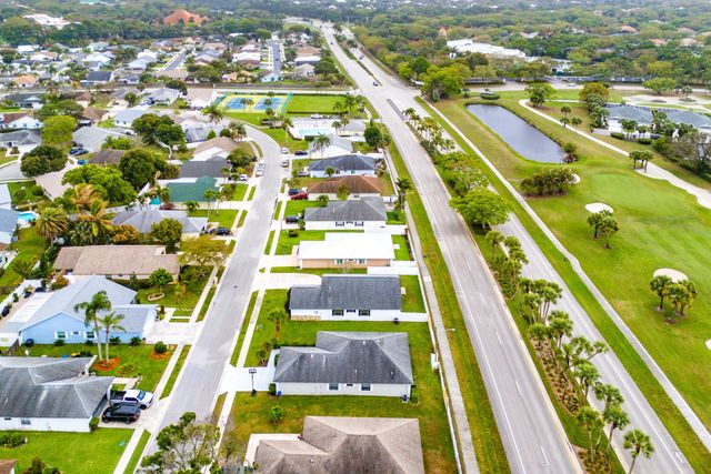 125 Raintree Trail, Jupiter, FL 33458