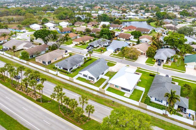 125 Raintree Trail, Jupiter, FL 33458