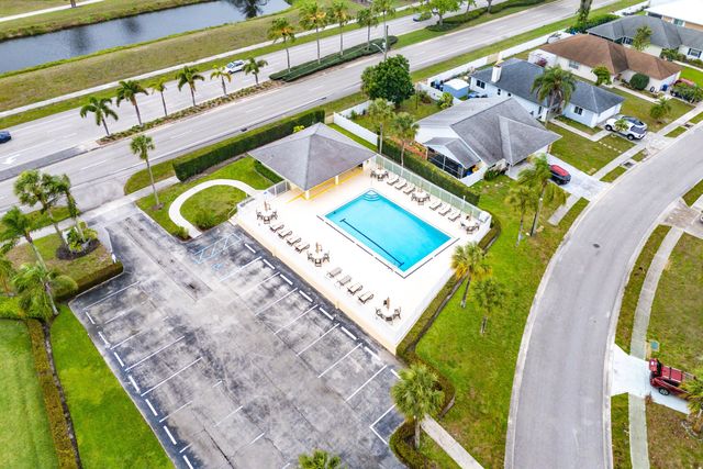 125 Raintree Trail, Jupiter, FL 33458