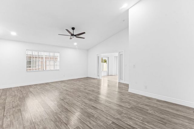 125 Raintree Trail, Jupiter, FL 33458