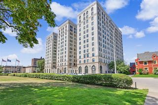 15 E Kirby Street 426, Detroit, MI 48202