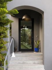 1411 Edgehill Place, Pasadena, CA 91103