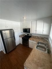 660 S Glassell 88, Orange, CA 92866