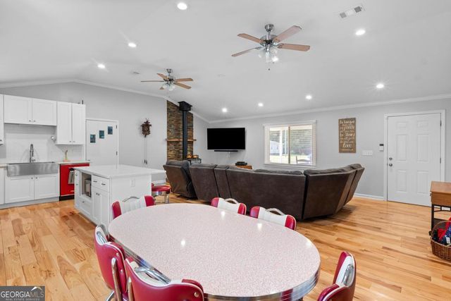 88 Smith Street, Locust Grove, GA 30248