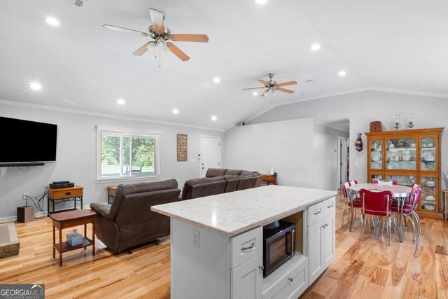 88 Smith Street, Locust Grove, GA 30248