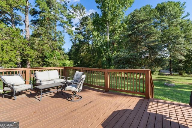 88 Smith Street, Locust Grove, GA 30248