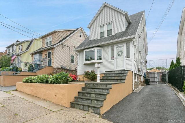 38 Emmett Terrace, New Rochelle, NY 10805