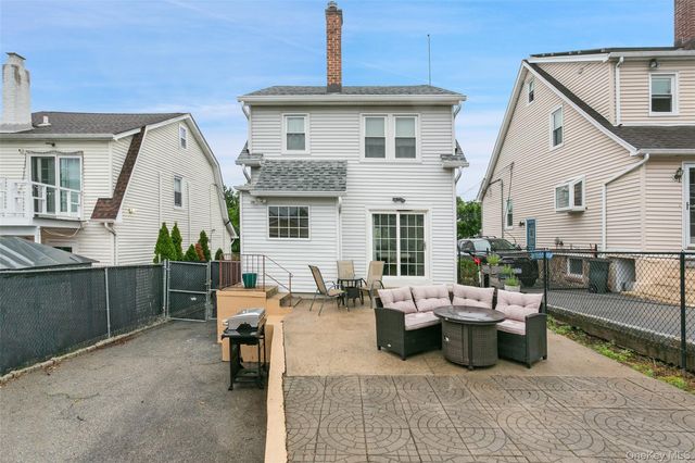 38 Emmett Terrace, New Rochelle, NY 10805