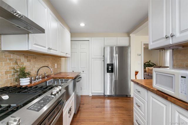 38 Emmett Terrace, New Rochelle, NY 10805