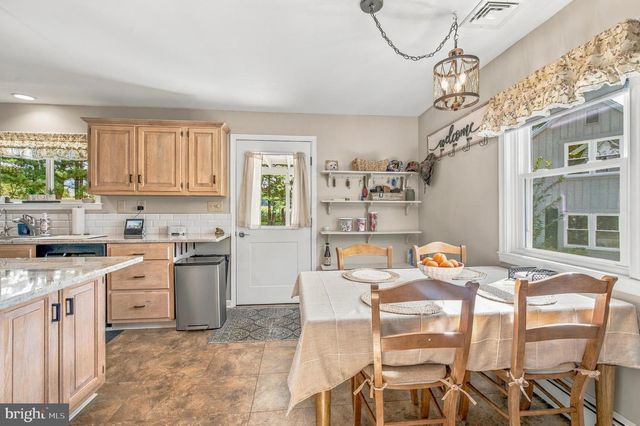227 PARSONS RD, Landenberg, PA 19350