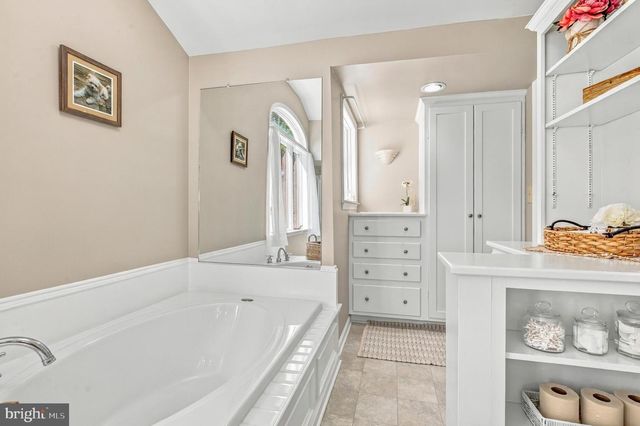 227 PARSONS RD, Landenberg, PA 19350