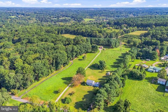 227 PARSONS RD, Landenberg, PA 19350