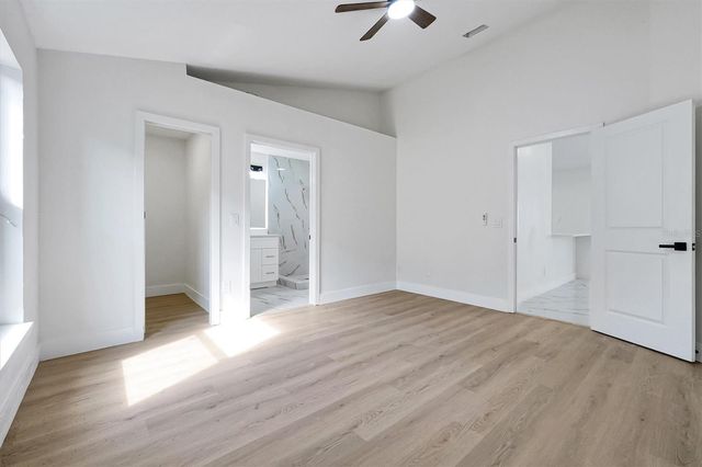 2455 PARSONS POND CIRCLE, Kissimmee, FL 34743