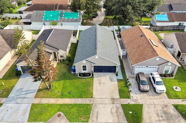 2455 PARSONS POND CIRCLE, Kissimmee, FL 34743