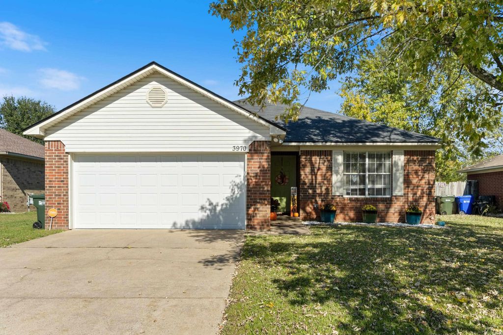 3970 Gabrial Dr, Conway, AR 72034