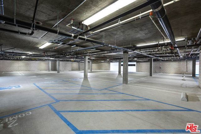 5229 Willowcrest Avenue 402, North Hollywood (los Angeles), CA 91601