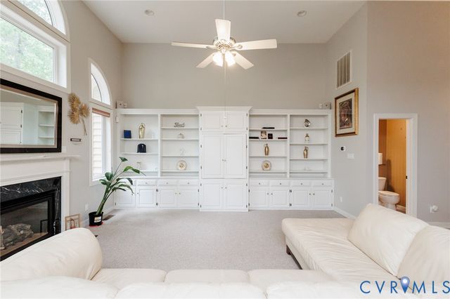 8143 Seaview Dr, Chesterfield, VA 23838