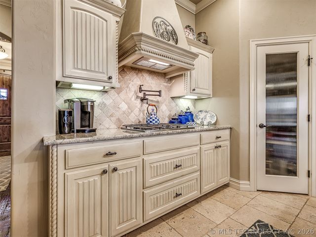 13223 S 68th East Avenue, Bixby, OK 74008