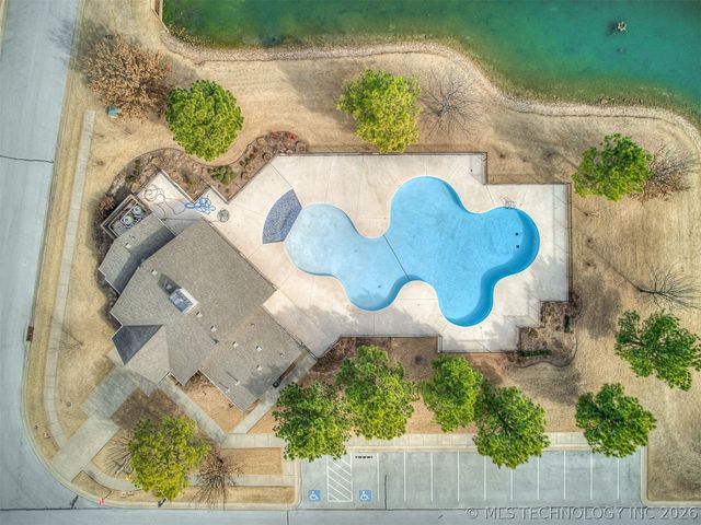 13223 S 68th East Avenue, Bixby, OK 74008