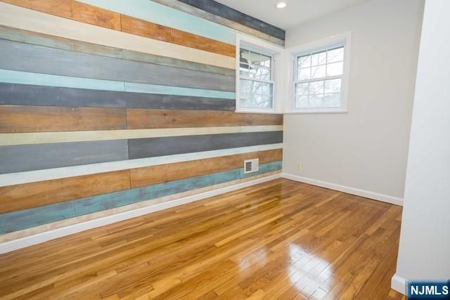 615 Bartell Place, Ridgewood, NJ 07450