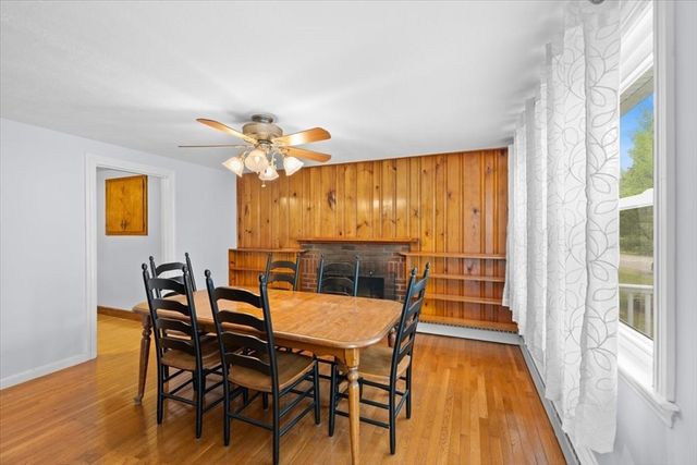 2 Margaret Rd, Foxboro, MA 02035