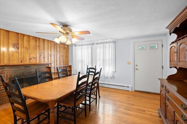 2 Margaret Rd, Foxboro, MA 02035