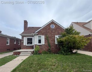 22776 Arlington Street, Dearborn, MI 48128