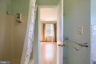 908 SUNNYSIDE RD, Hummelstown, PA 17036
