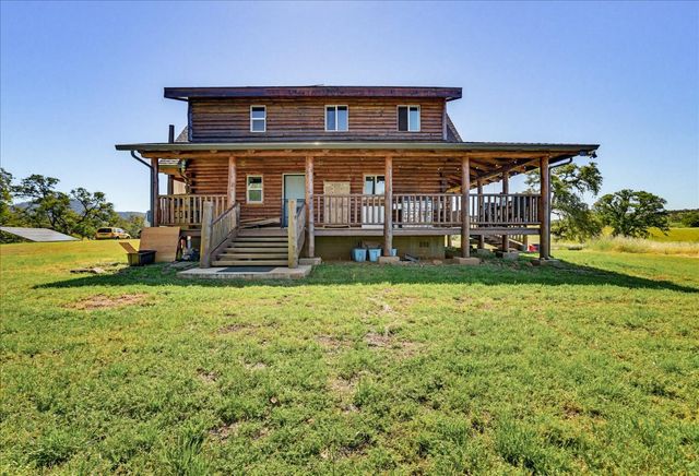 20012 White Oak Dr, Grass Valley, CA 95949