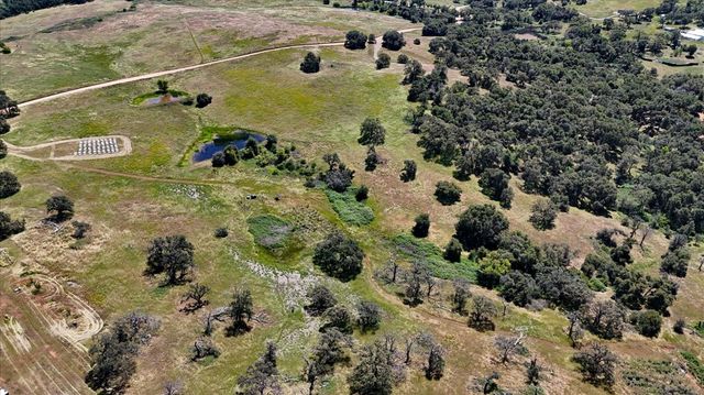 20012 White Oak Dr, Grass Valley, CA 95949