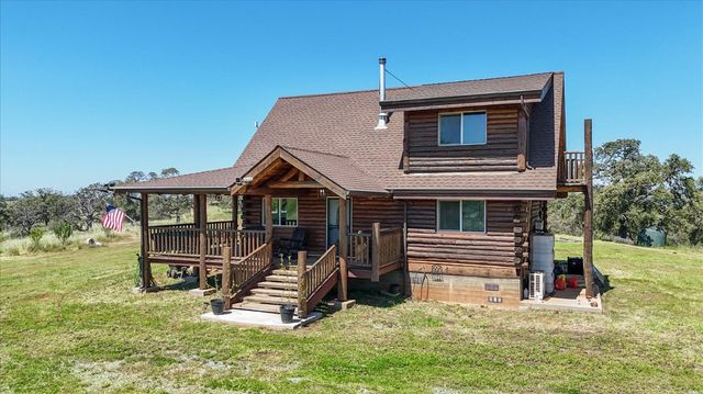 20012 White Oak Dr, Grass Valley, CA 95949