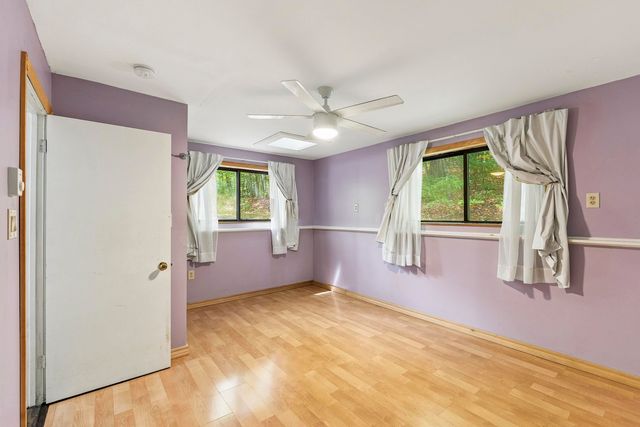 18 Batchelder Lane, Strafford, NH 03884