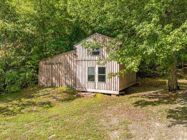 18 Batchelder Lane, Strafford, NH 03884