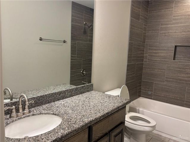 5712 River Road, Mcallen, TX 78504