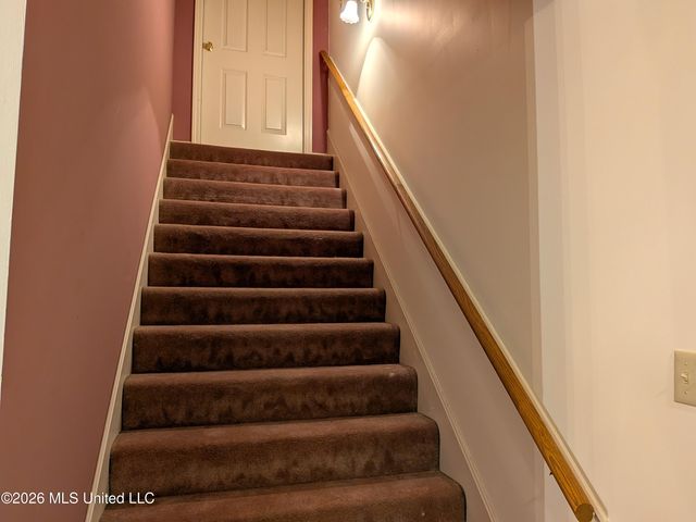 6110 Nellwood Drive, Olive Branch, MS 38654