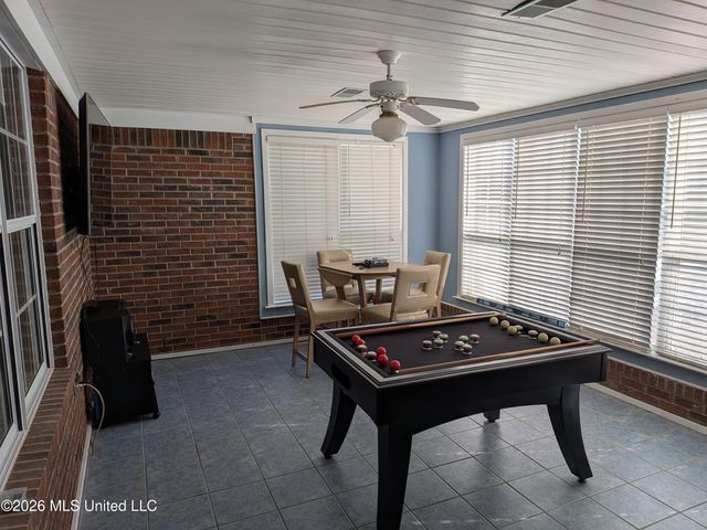 6110 Nellwood Drive, Olive Branch, MS 38654