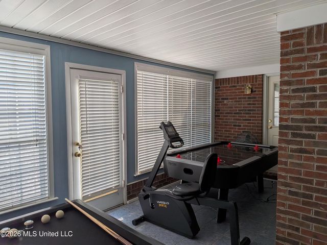 6110 Nellwood Drive, Olive Branch, MS 38654