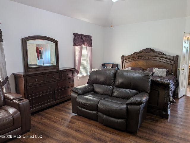 6110 Nellwood Drive, Olive Branch, MS 38654