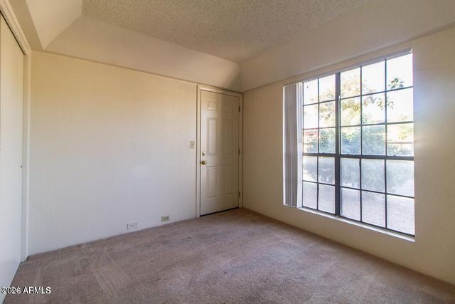 7557 N DREAMY DRAW Drive 101, Phoenix, AZ 85020