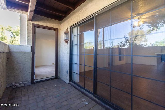 7557 N DREAMY DRAW Drive 101, Phoenix, AZ 85020