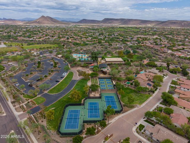 13314 W JESSE RED Drive, Peoria, AZ 85383