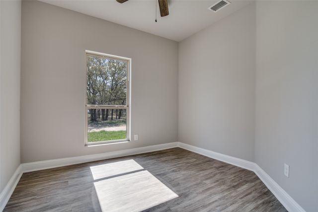 2800 Rodeo Drive, Quinlan, TX 75474