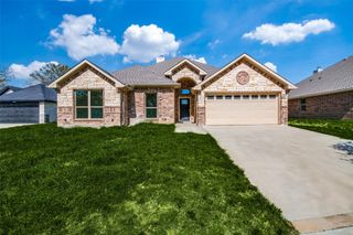 2800 Rodeo Drive, Quinlan, TX 75474