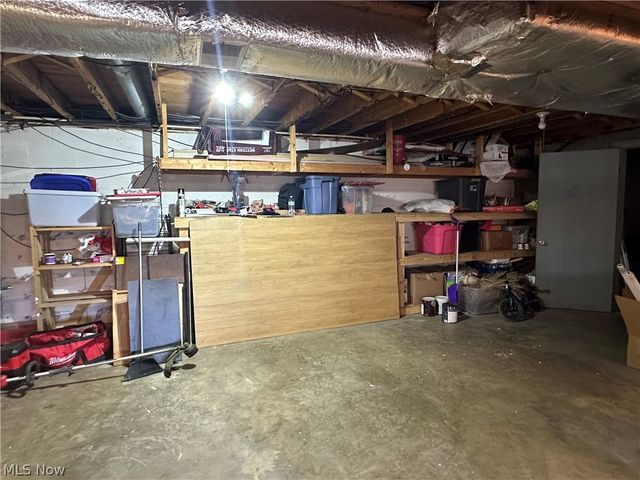 9188 S Yuma Trail, Negley, OH 44441