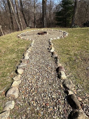 9188 S Yuma Trail, Negley, OH 44441