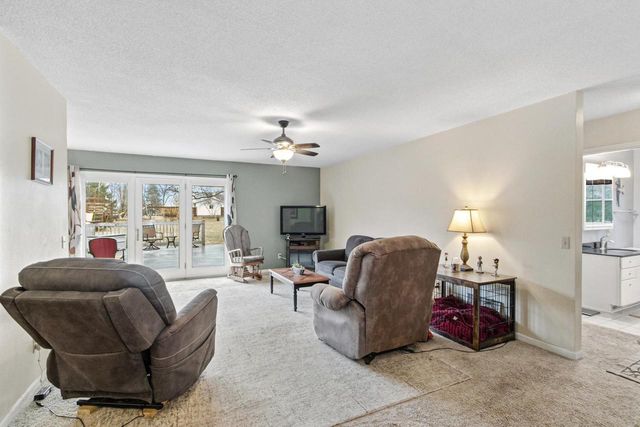 W7959 Jonathan Drive, Pardeeville, WI 53954