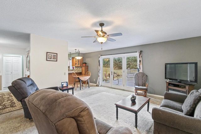 W7959 Jonathan Drive, Pardeeville, WI 53954